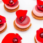 Douceur Ispahan framboise rose_Nationale7 Traiteur